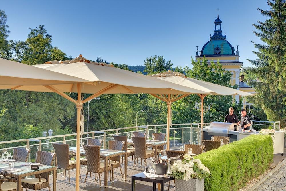 Gourmet Hotel Villa Patriot Mariánské Lázně Dış mekan fotoğraf