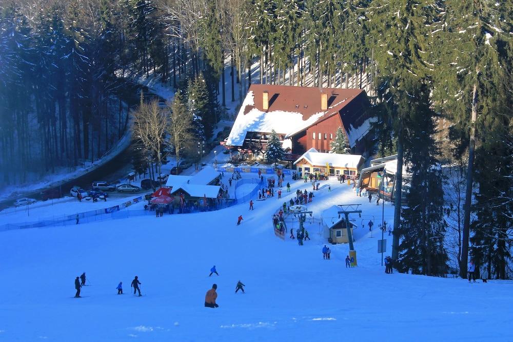 Gourmet Hotel Villa Patriot Mariánské Lázně Dış mekan fotoğraf
