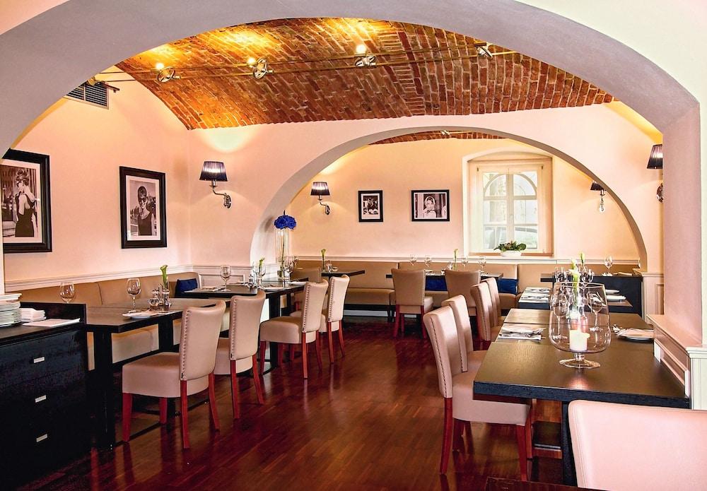 Gourmet Hotel Villa Patriot Mariánské Lázně Dış mekan fotoğraf