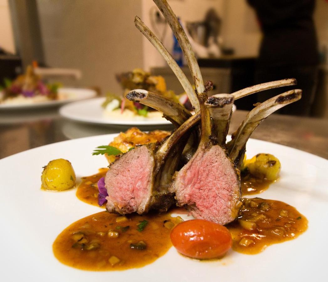 Gourmet Hotel Villa Patriot Mariánské Lázně Dış mekan fotoğraf