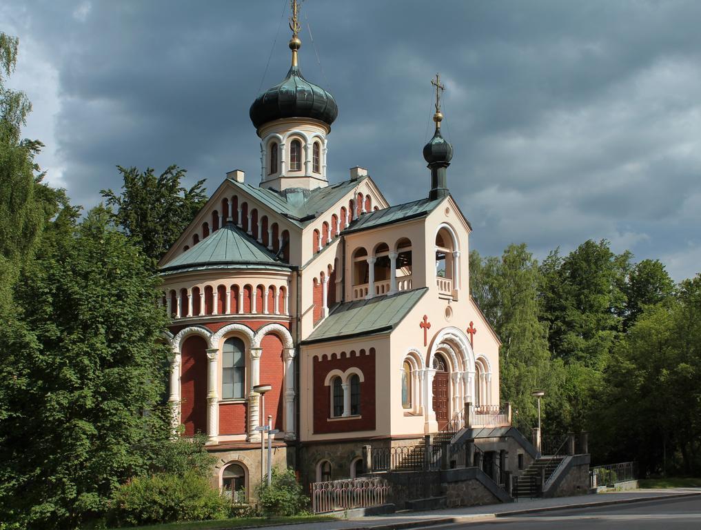 Gourmet Hotel Villa Patriot Mariánské Lázně Dış mekan fotoğraf