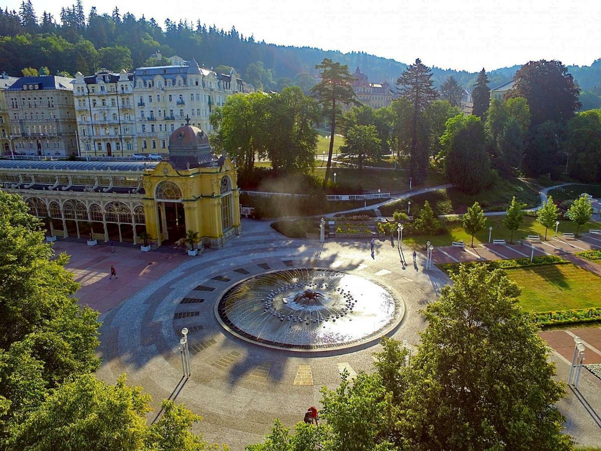 Gourmet Hotel Villa Patriot Mariánské Lázně Dış mekan fotoğraf