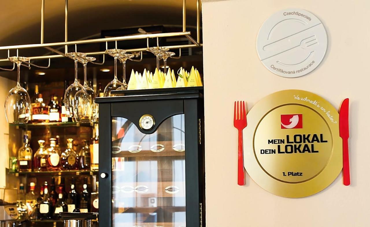Gourmet Hotel Villa Patriot Mariánské Lázně Dış mekan fotoğraf