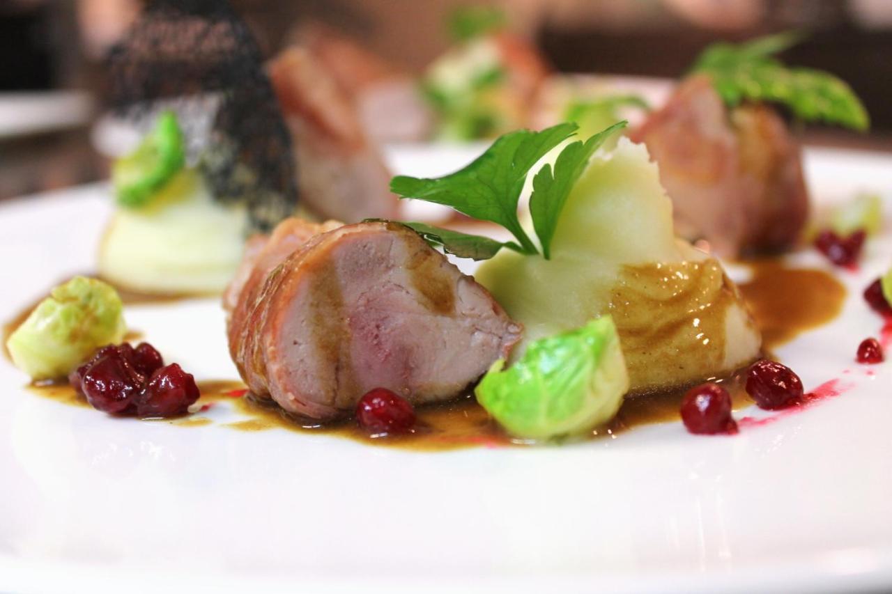 Gourmet Hotel Villa Patriot Mariánské Lázně Dış mekan fotoğraf